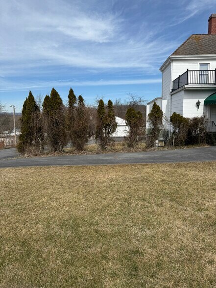 More Photos Of 1200 Grove Ave, Radford General Retail For Sale