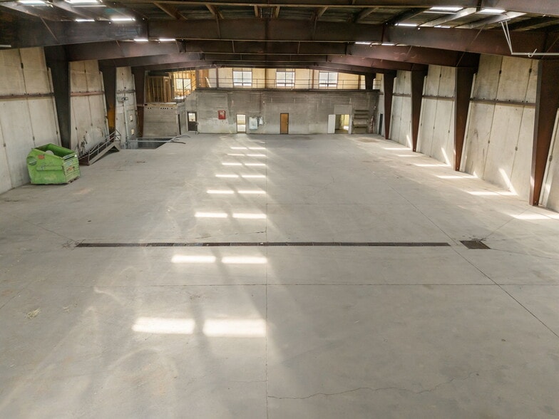 More Photos Of 1342 W Industrial Rd, Cedar City Warehouse For Lease