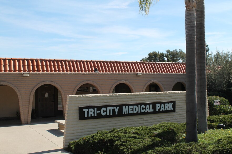 More Photos Of 3230 Waring Ct, Oceanside Medical For Sale