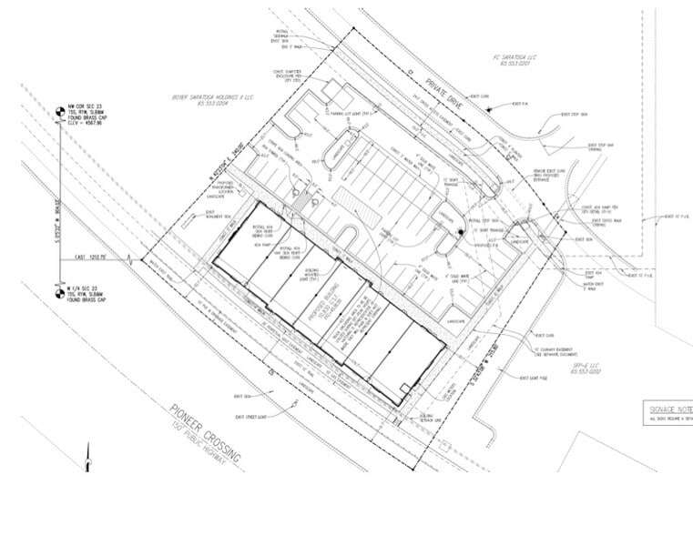 More Photos Of 166 Pioneer Crossing, Saratoga Springs Restaurant For Lease