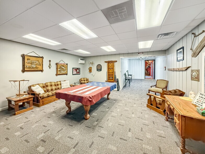 More Photos Of 3408 Clarke St, Norwalk Specialty For Sale