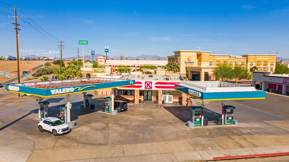 More Photos Of 310 S Lovekin Blvd, Blythe Service Station For Sale