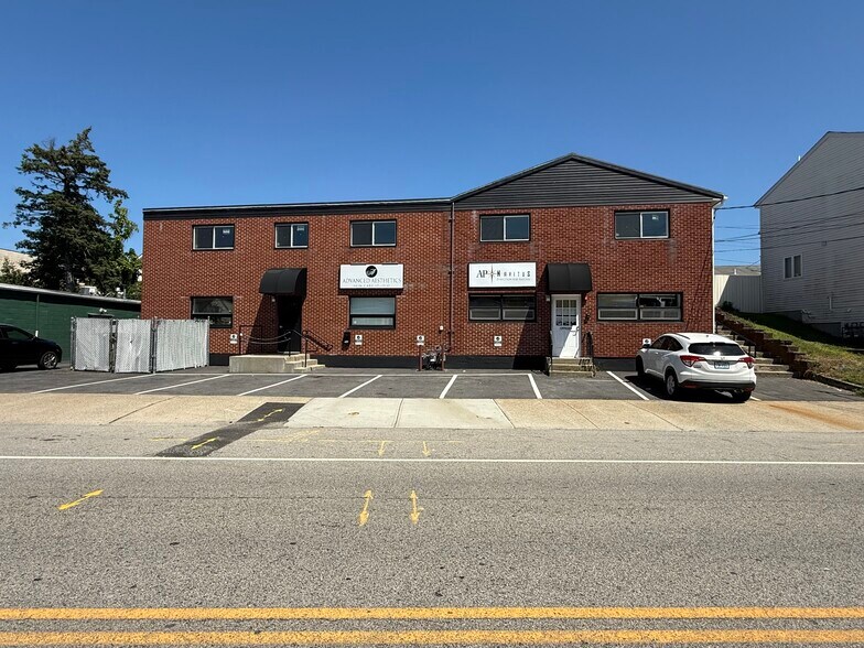 More Photos Of 83-85 Power Rd, Pawtucket Office For Sale
