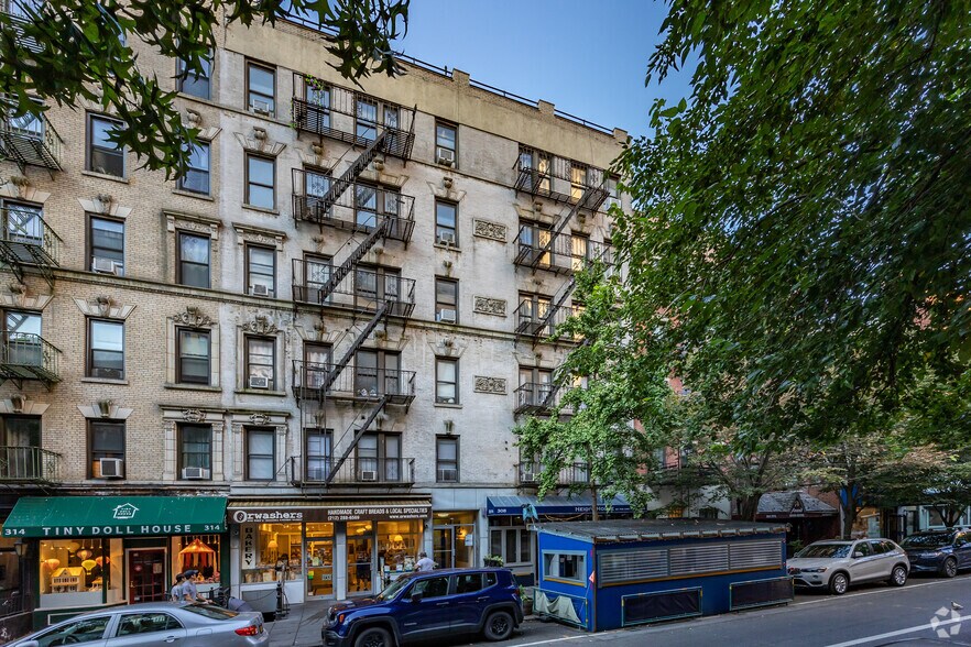 More Photos Of 308 E 78th St, New York Apartments For Sale