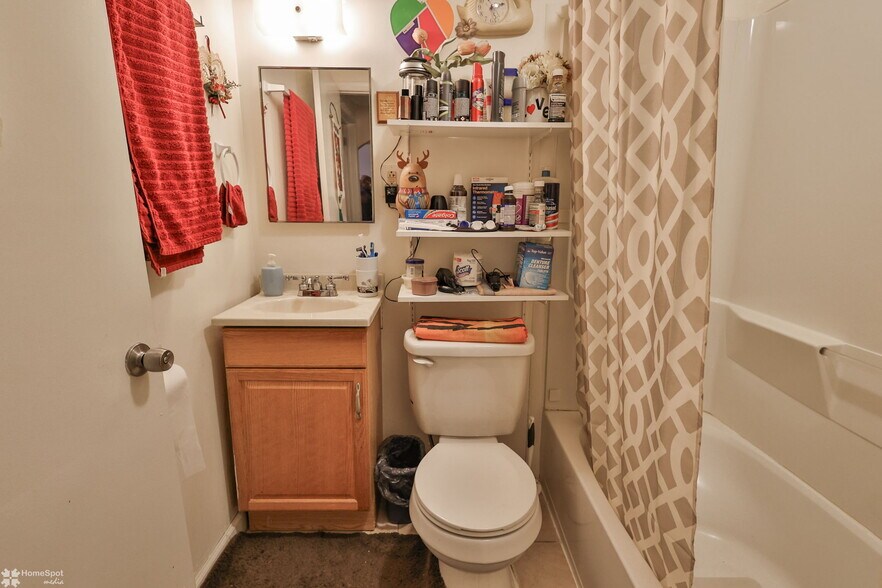 More Photos Of 214-216 W Ridge St, Lansford Apartments For Sale