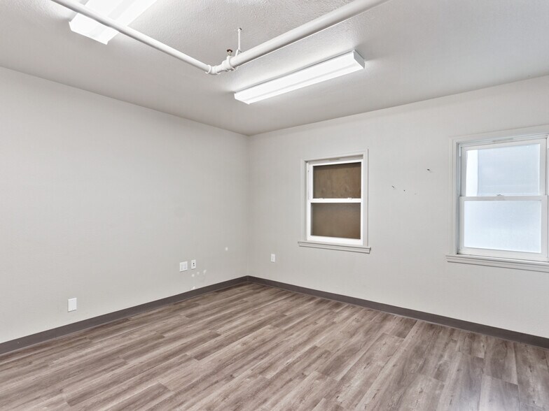 More Photos Of 1020 11th St, Sacramento Office For Lease