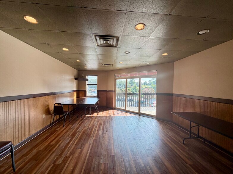 More Photos Of 200-208 W Fleming Dr, Morganton Unknown For Lease