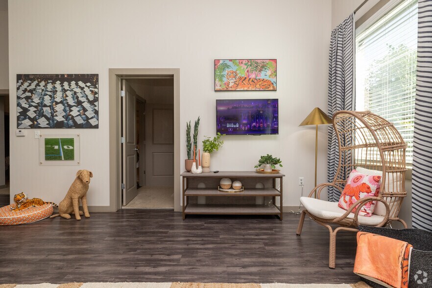 More Photos Of 125 Anderson Hwy, Clemson Apartments For Lease