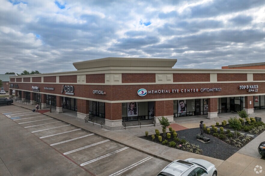 More Photos Of 24140-24150 Northwest Fwy, Cypress Unknown For Lease