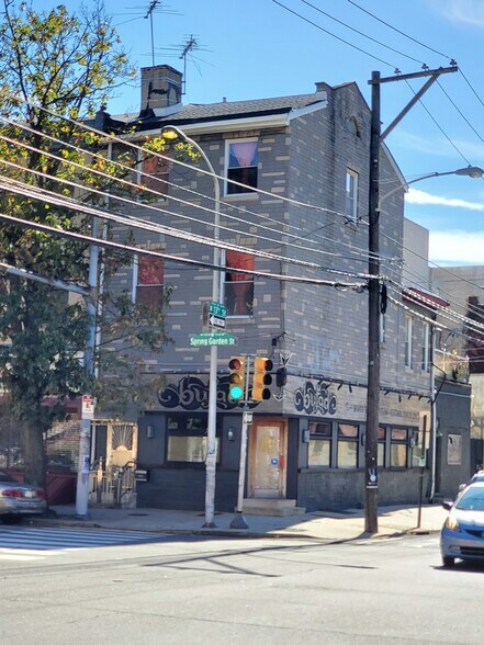 More Photos Of 1240 Spring Garden St, Philadelphia Storefront Retail Residential For Lease
