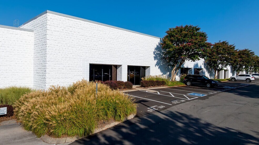 Primary Photo Of 7104 Crossroads Blvd, Brentwood Light Distribution For Lease