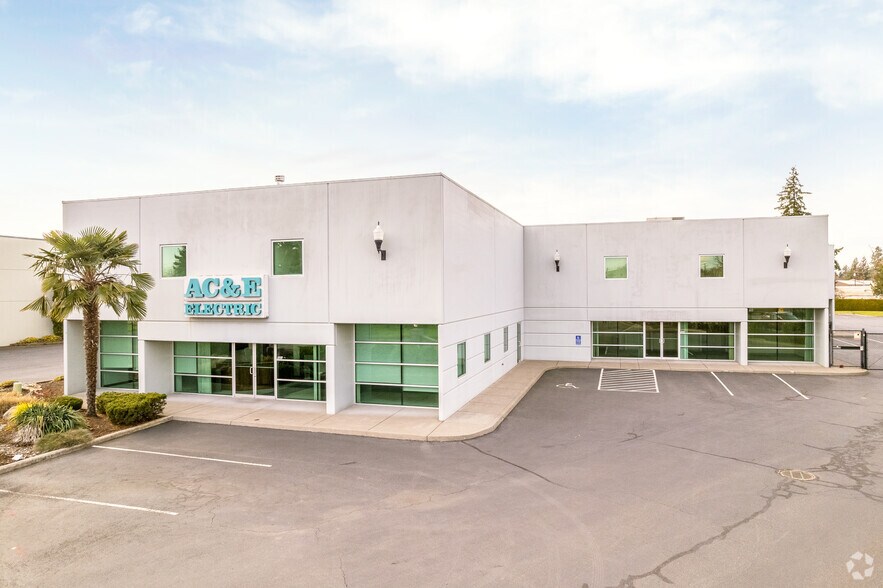 Primary Photo Of 3535 Del Webb Ave NE, Salem Warehouse For Lease