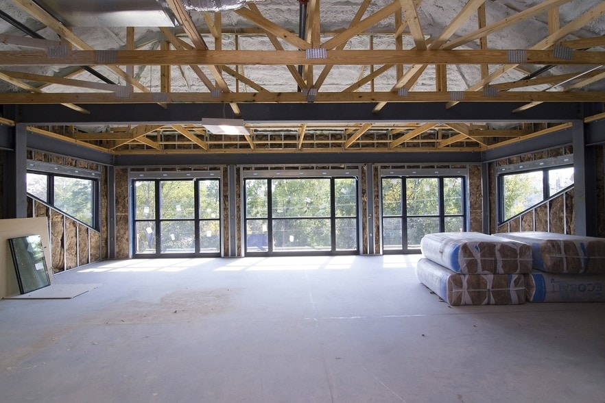 More Photos Of 215 E Chatham St, Cary Loft Creative Space For Lease