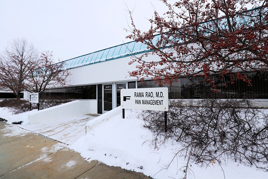 More Photos Of G4007 W Court St, Flint Medical For Sale