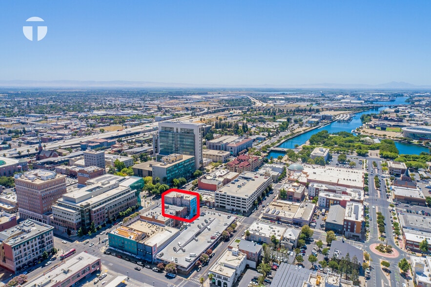 More Photos Of 110 N San Joaquin St, Stockton Office For Sale