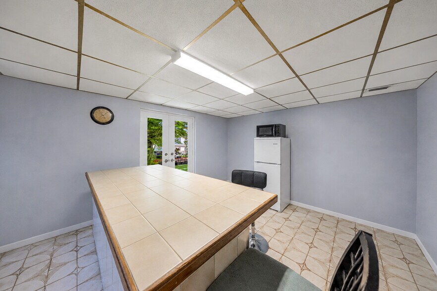 More Photos Of 840-858 NW 4th St, Miami Apartments For Sale