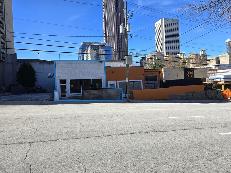 More Photos Of 550 Piedmont Ave, Atlanta Restaurant For Lease