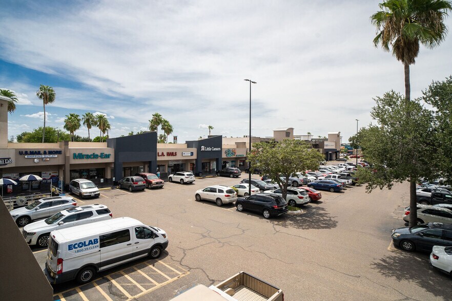 More Photos Of 1001 S 10th St, McAllen Unknown For Lease