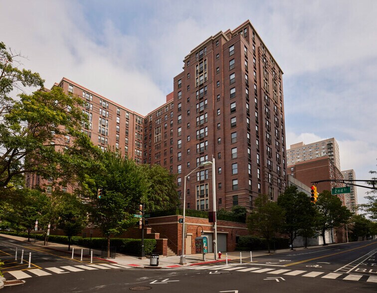 More Photos Of 205 Hudson St, Hoboken Multifamily For Sale
