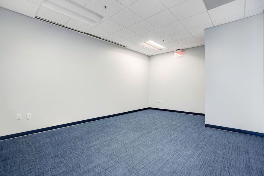 More Photos Of 121-189 S Orange Ave, Orlando Office Residential For Sale