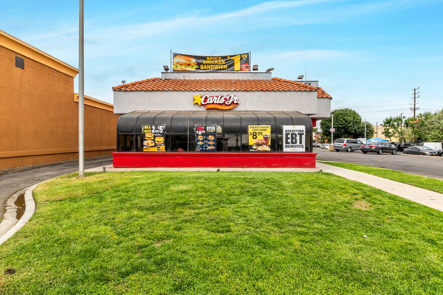 More Photos Of 21201 Sherman Way, Canoga Park Fast Food For Sale