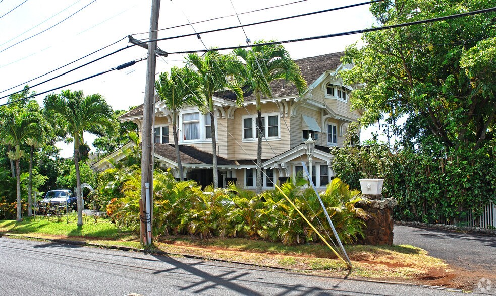 Primary Photo Of 2001 Vancouver Dr, Honolulu Hospitality For Sale