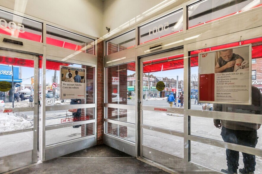 More Photos Of 5001 Church Ave, Brooklyn Drugstore For Sale