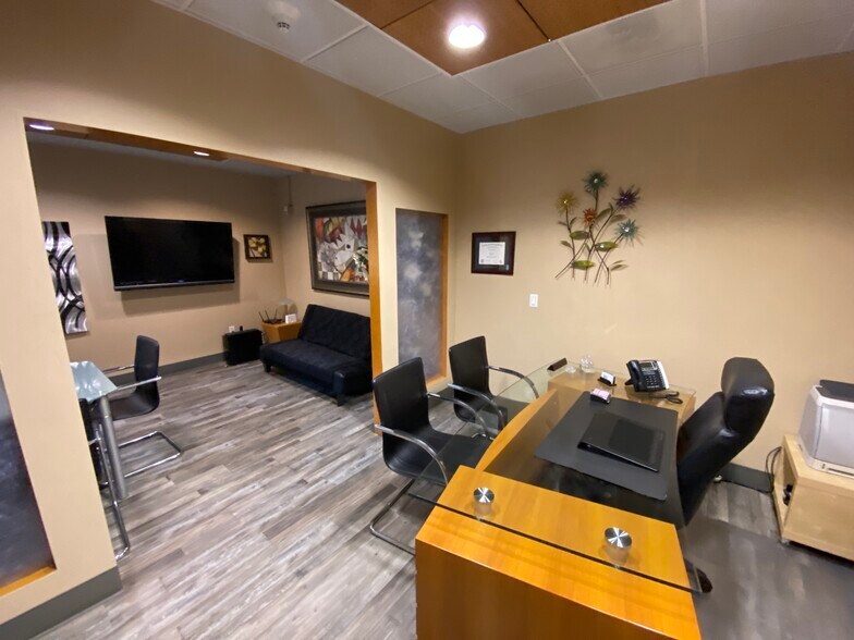 More Photos Of 7107-7139 Telegraph Rd, Montebello Warehouse For Sale