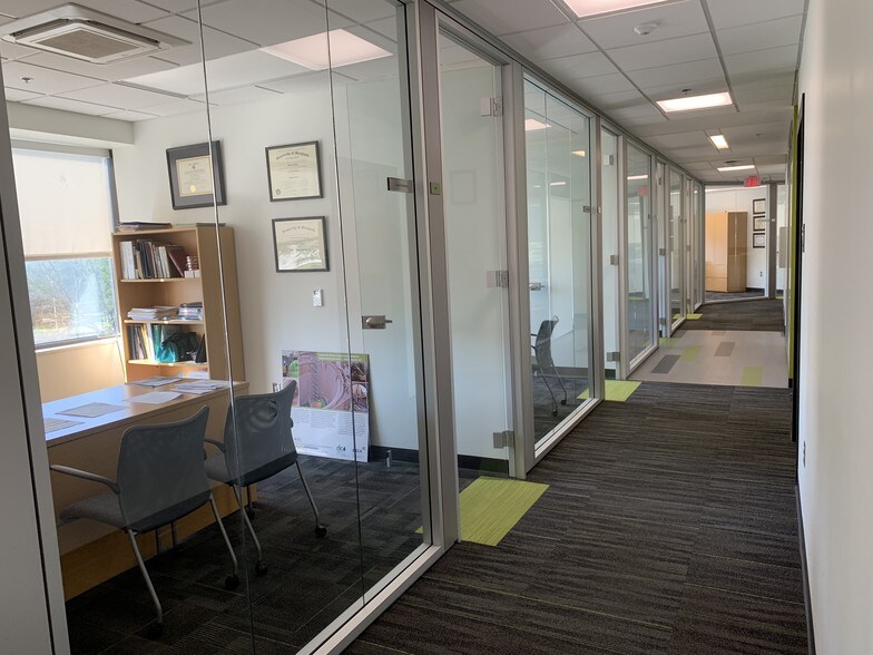 More Photos Of 6100 Chevy Chase Dr, Laurel Office For Lease