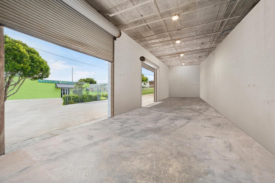 More Photos Of 800 SW 17th Ave, Delray Beach Warehouse For Sale