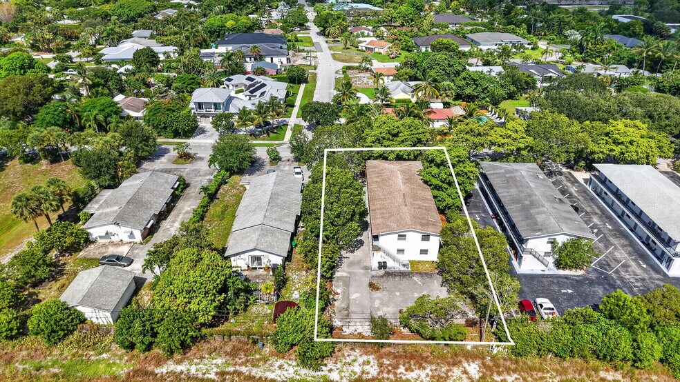 More Photos Of 1601 NE 3rd Ave, Delray Beach Apartments For Sale