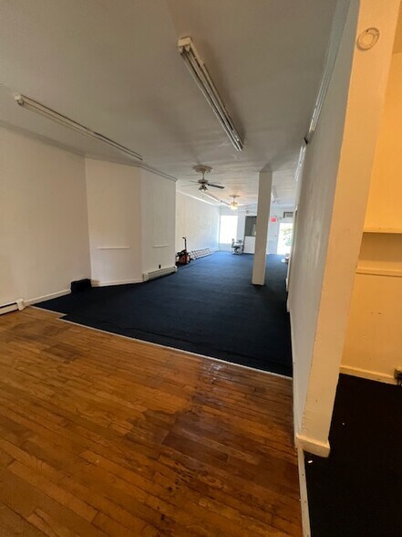 More Photos Of 776 Richmond Ter, Staten Island Storefront Retail Residential For Lease