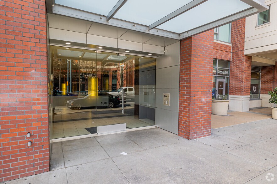 More Photos Of 188-190 King St, San Francisco Apartments For Lease
