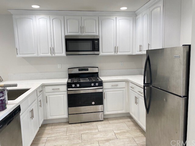 More Photos Of 738 W La Jolla Ave, Placentia Apartments For Sale