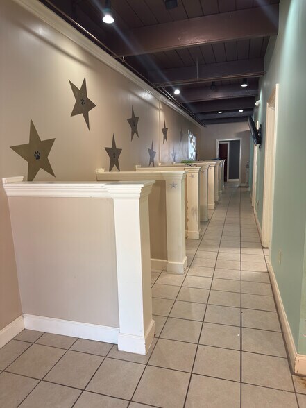 More Photos Of 1334 13th St, Columbus Freestanding For Lease