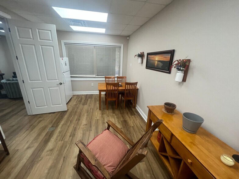 More Photos Of 20500 Fm 1431, Lago Vista Loft Creative Space For Lease