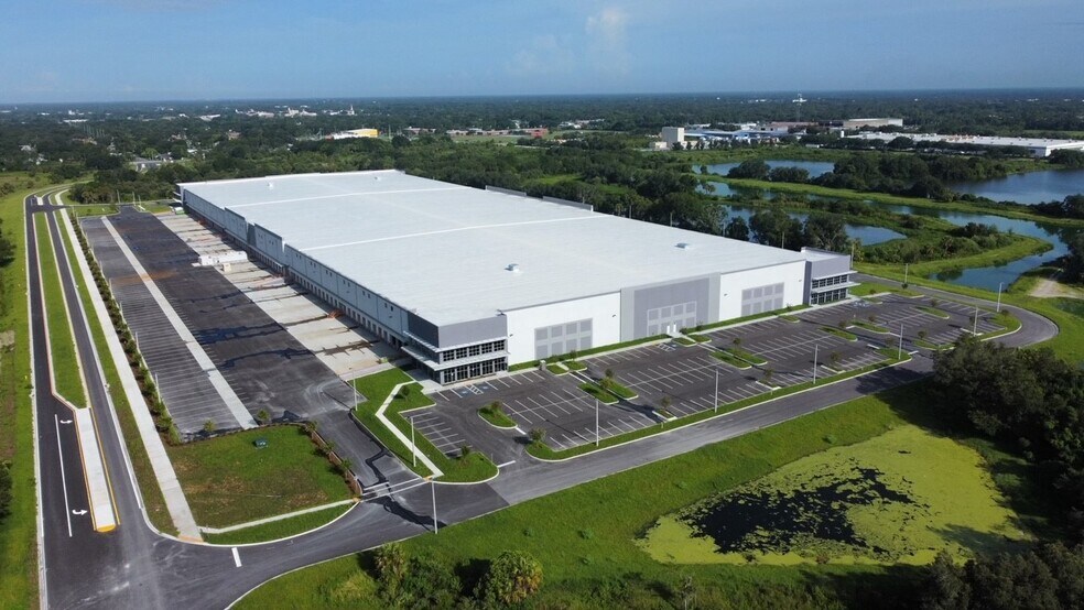 Primary Photo Of 2727 Henderson Way, Plant City Unknown For Lease