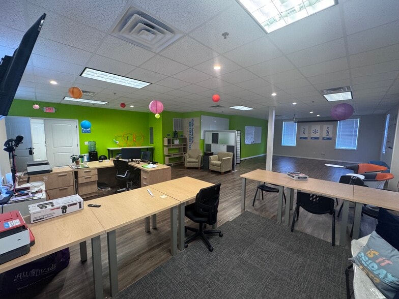 More Photos Of 3142 Golf Ridge Blvd, Douglasville Office For Lease