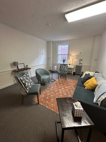 More Photos Of 31 Green St, Newburyport Office For Lease