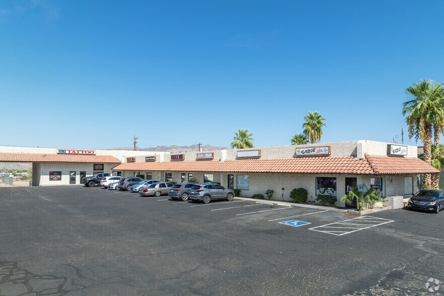 More Photos Of 2065 Highway 95, Bullhead City Storefront For Sale