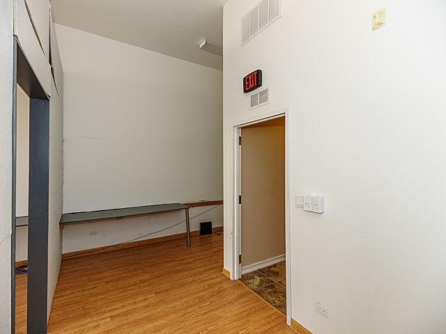 More Photos Of 4962 N Milwaukee Ave, Chicago Storefront Retail Residential For Sale