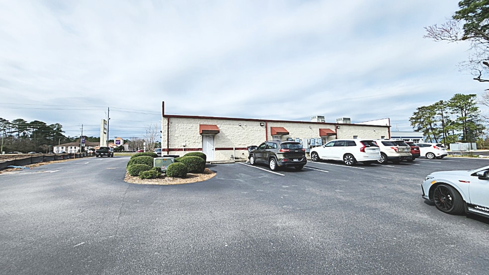 More Photos Of 1014 N Bragg Blvd, Spring Lake Medical For Lease