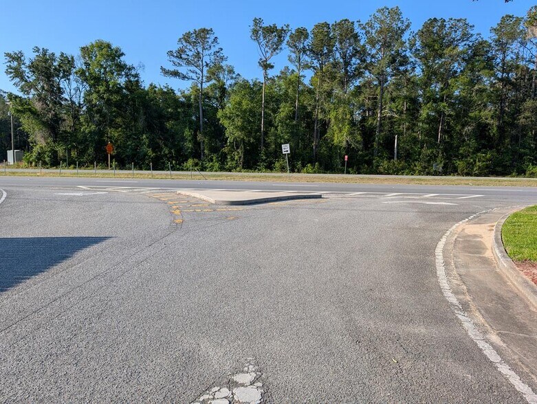More Photos Of 4081 Inner Perimeter Rd, Valdosta Office Residential For Sale
