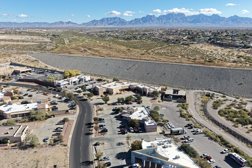 More Photos Of 1140 Commerce Dr, Las Cruces Office For Lease