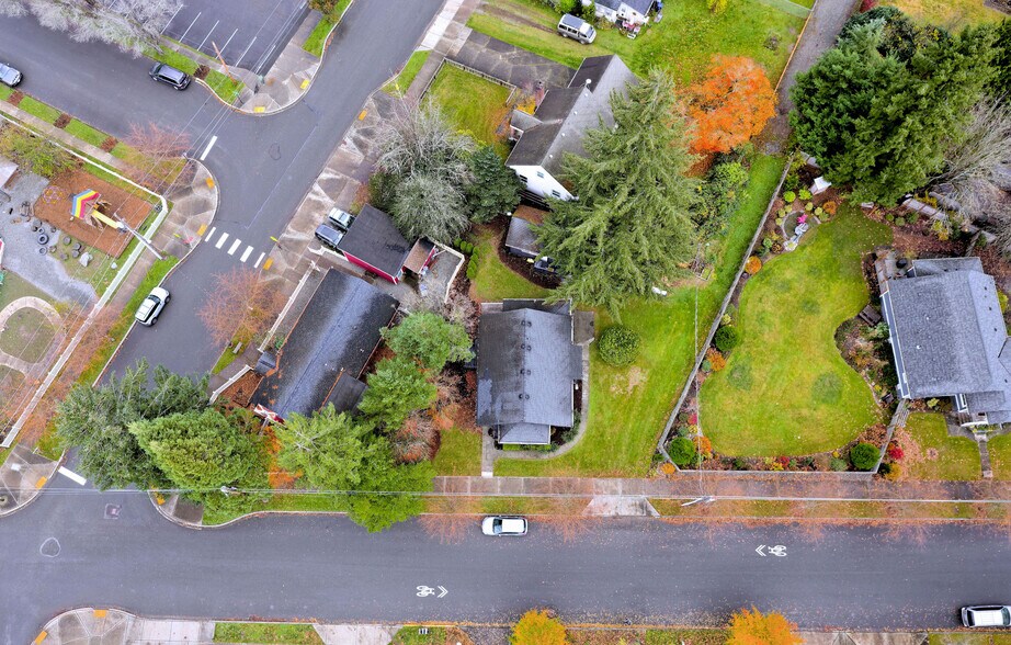More Photos Of 8568 Falls Ave SE, Snoqualmie Apartments For Sale
