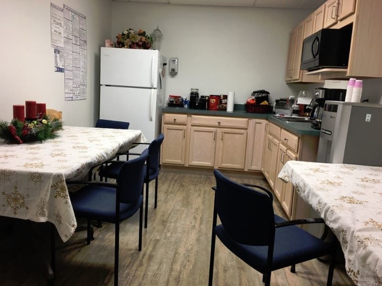 More Photos Of 1414 SW Martin Luther King Jr Ave, Ocala Coworking Space