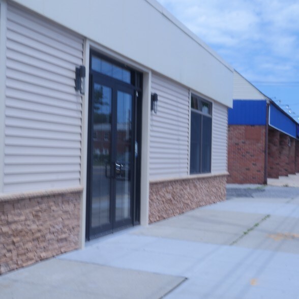 More Photos Of 675 Broadway, Massapequa Office For Lease