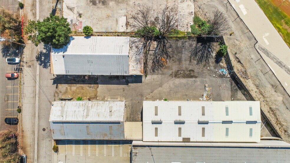 More Photos Of 9240 Whitmore St, El Monte Warehouse For Sale