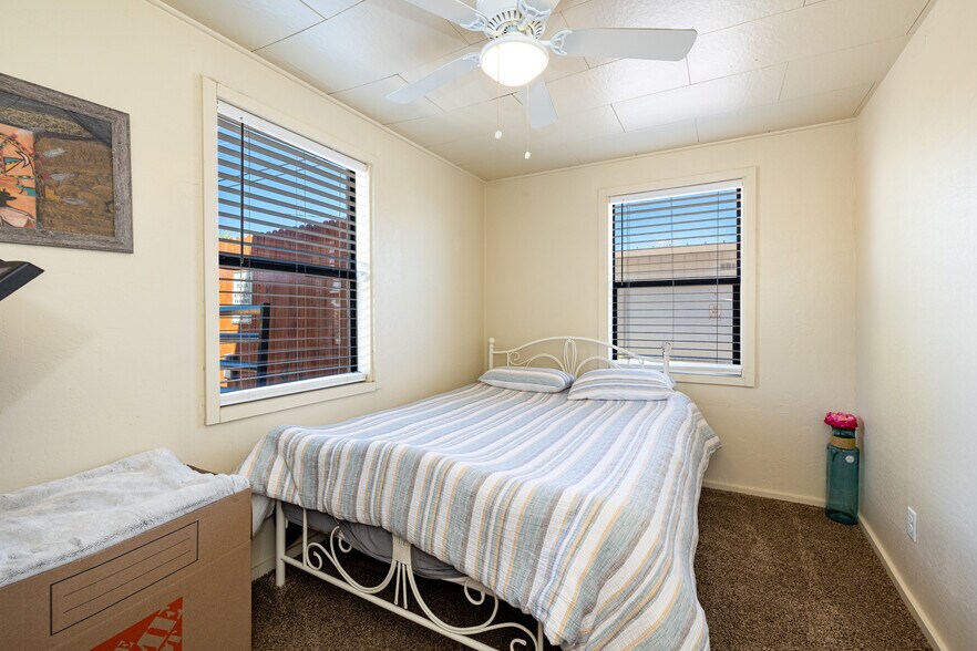 More Photos Of 116 S 1st St, Williams Office For Sale