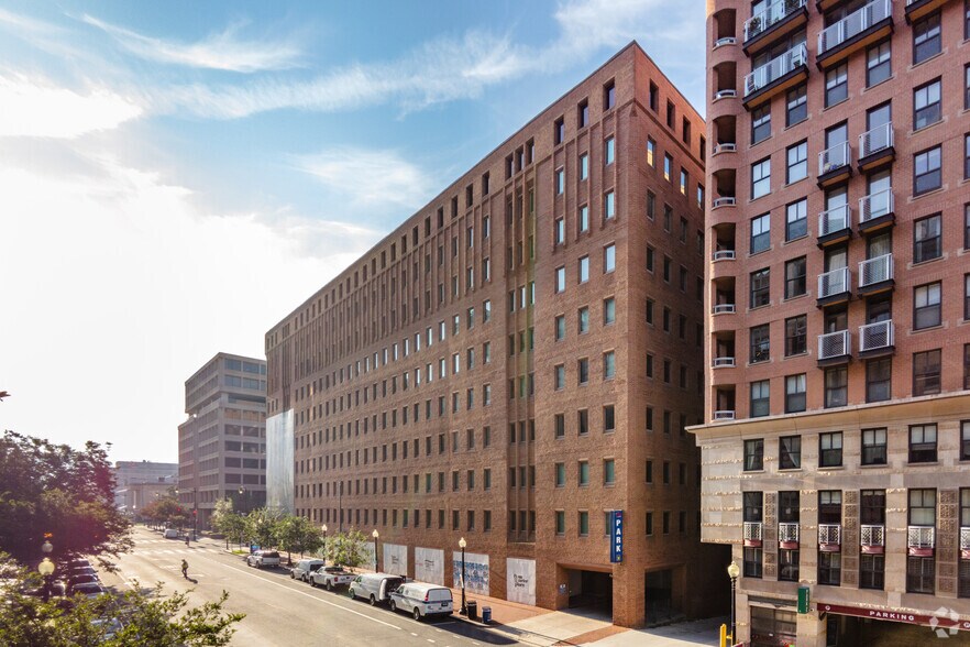 More Photos Of 600 E St NW, Washington Office For Sale